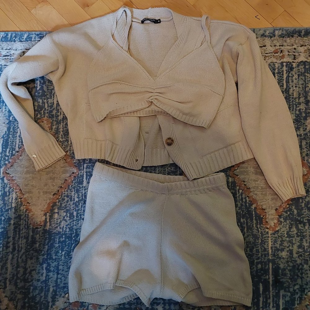 Nasty Gal Collection - Beige Cardigan, Shorts and Bralette Set